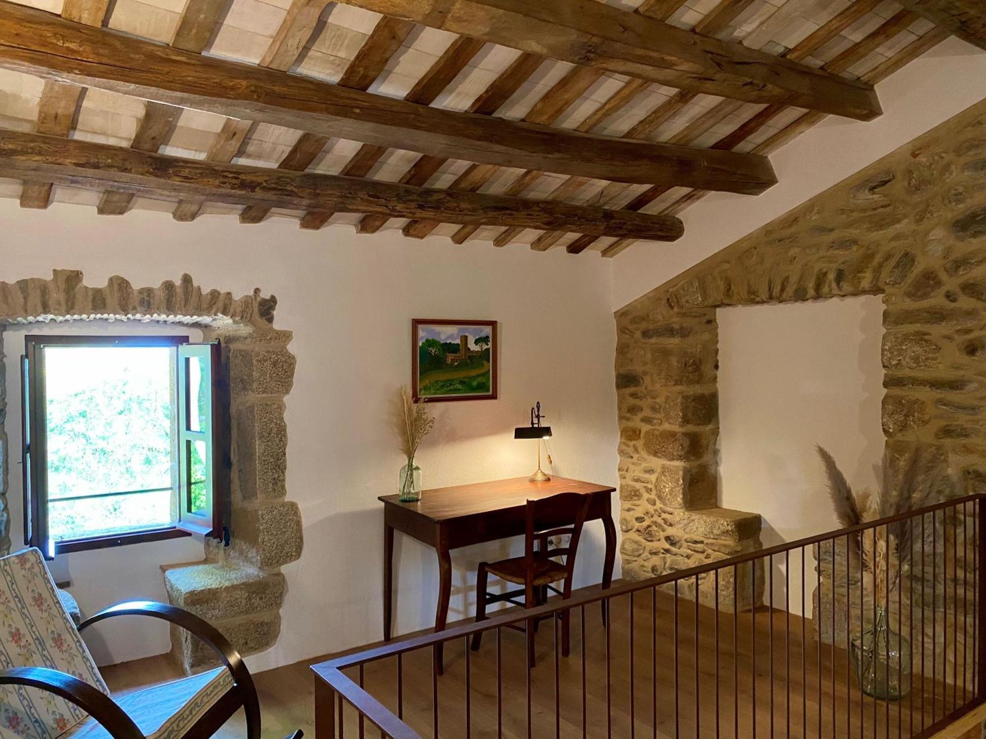 Masia Torre Lloreta S.Xiii กาลองเย ภายนอก รูปภาพ
