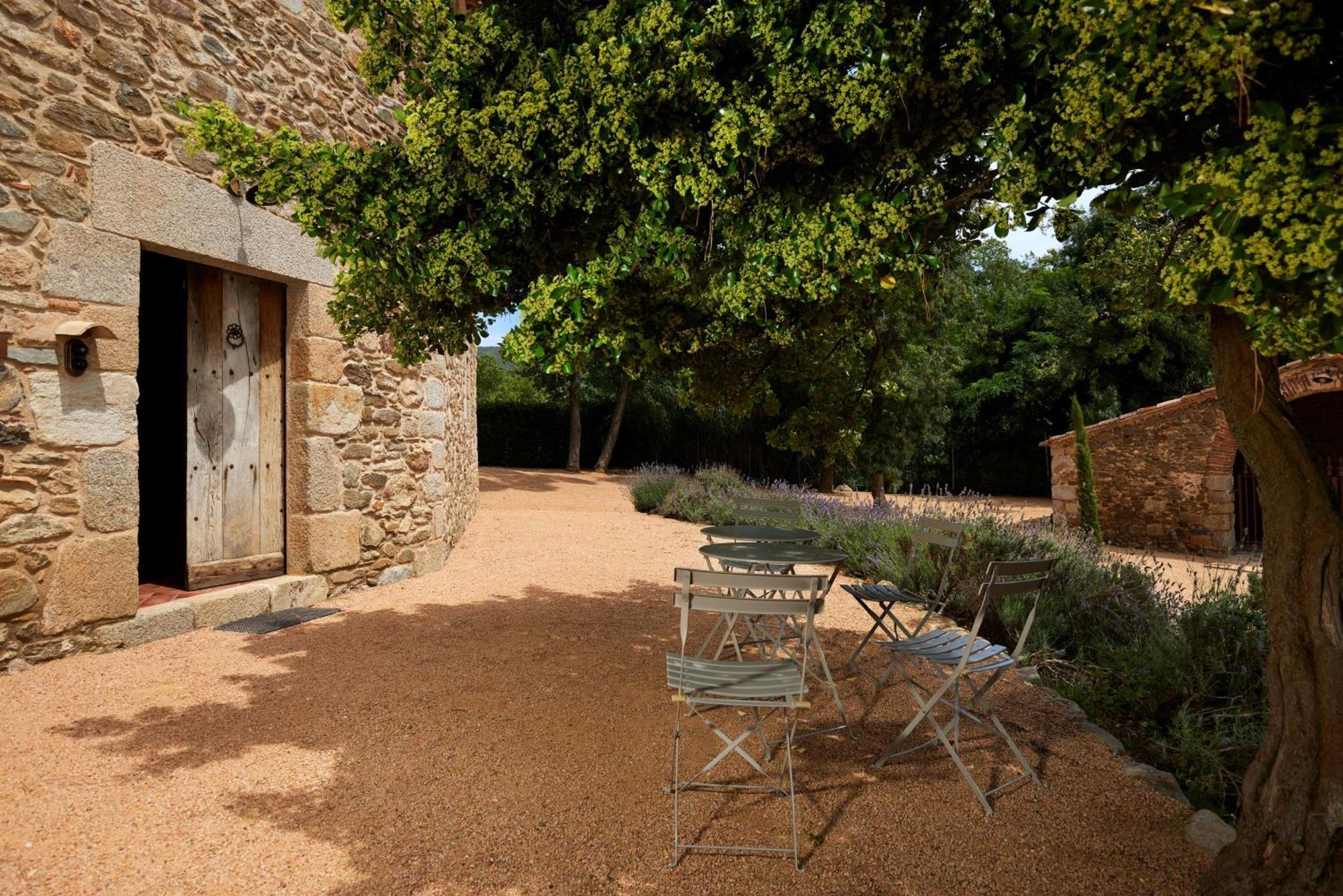 Masia Torre Lloreta S.Xiii กาลองเย ภายนอก รูปภาพ
