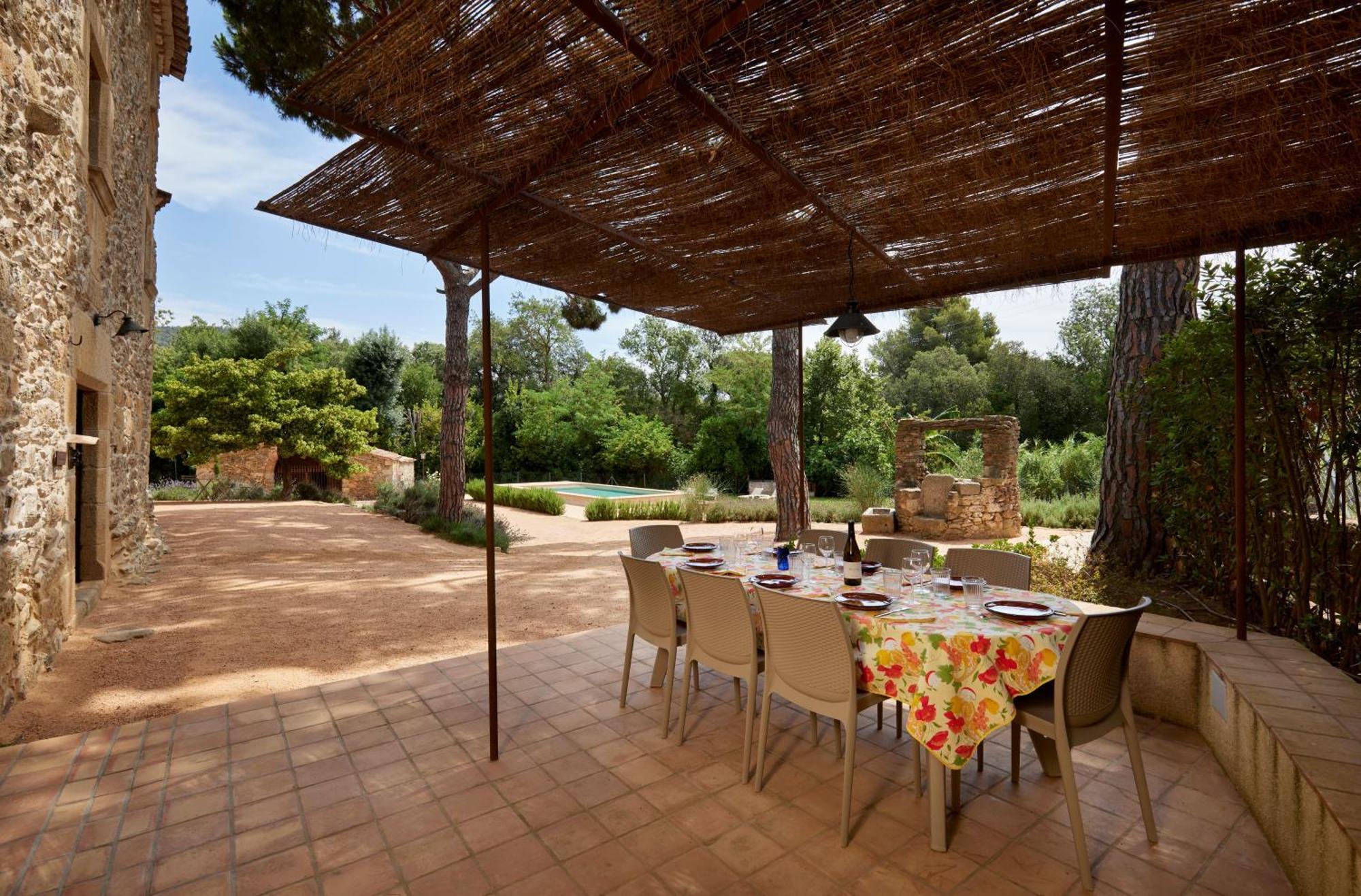 Masia Torre Lloreta S.Xiii กาลองเย ภายนอก รูปภาพ